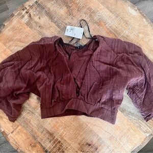NWT Forever 21 Burgundy Textured Crop Top Blouse